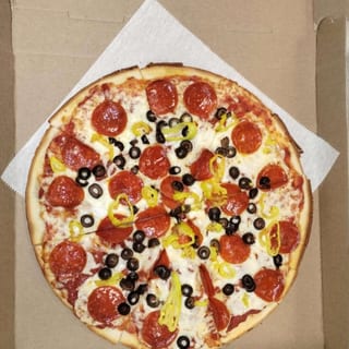 GLUTEN FREE CAULIFLOWER CRUST PIZZA